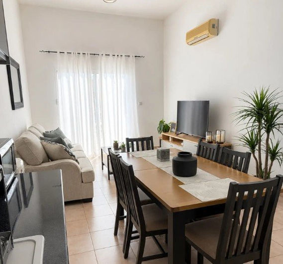 Image No.2-2 Bed Townhouse for sale