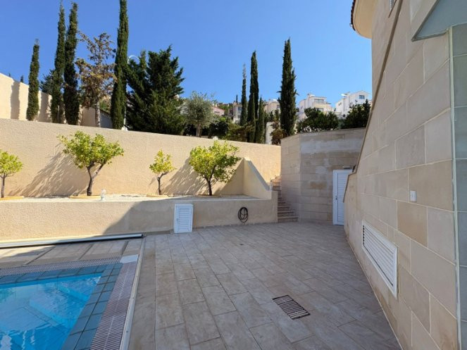 Image No.25-3 Bed Villa for sale