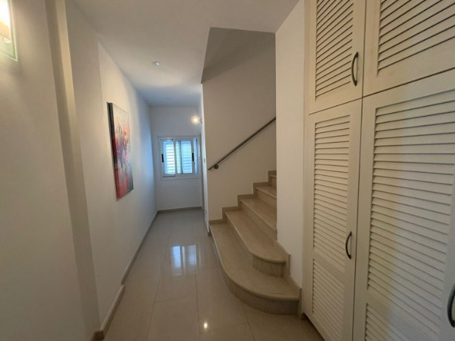 Image No.38-3 Bed Villa for sale