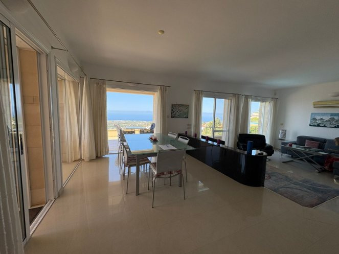 Image No.49-3 Bed Villa for sale