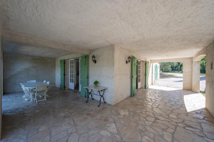 Image No.26-5 Bed Country House for sale