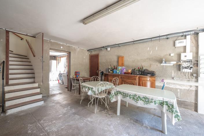 Image No.31-5 Bed Country House for sale