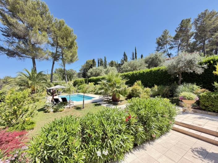 Image No.3-4 Bed House for sale