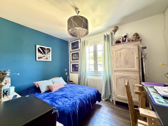 Image No.18-4 Bed House for sale