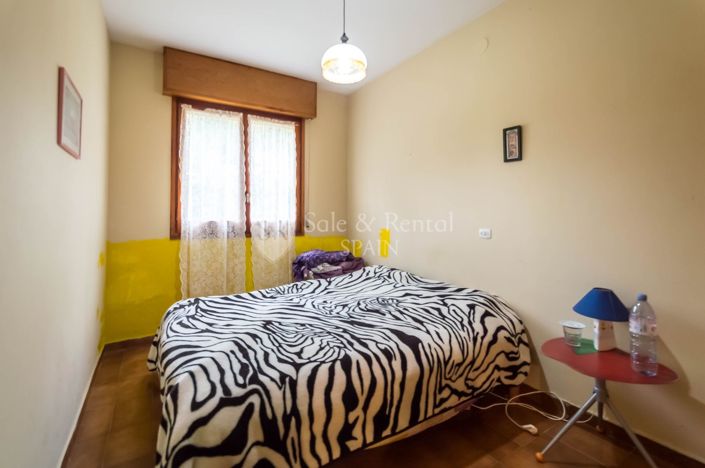 Image No.16-2 Bed Flat for sale