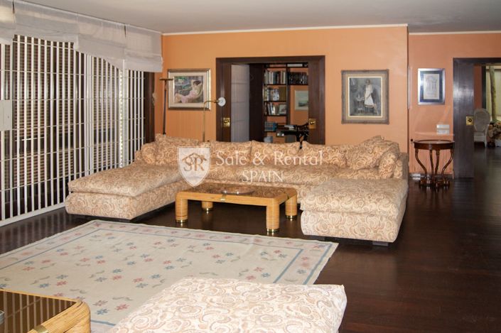 Image No.6-6 Bed Villa for sale