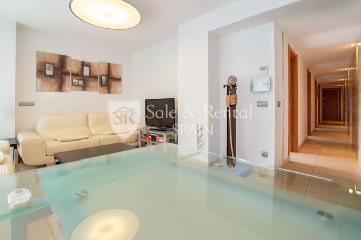 Image No.3-3 Bed Flat for sale
