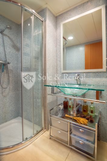 Image No.30-3 Bed Flat for sale