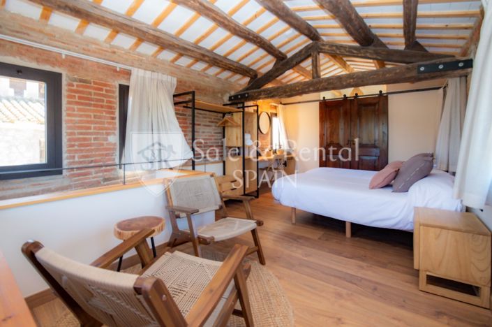 Image No.35-9 Bed Villa for sale