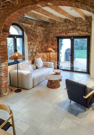 Image No.41-9 Bed Villa for sale