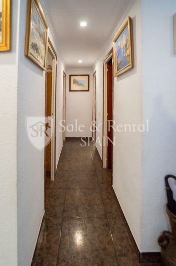 Image No.16-4 Bed Flat for sale