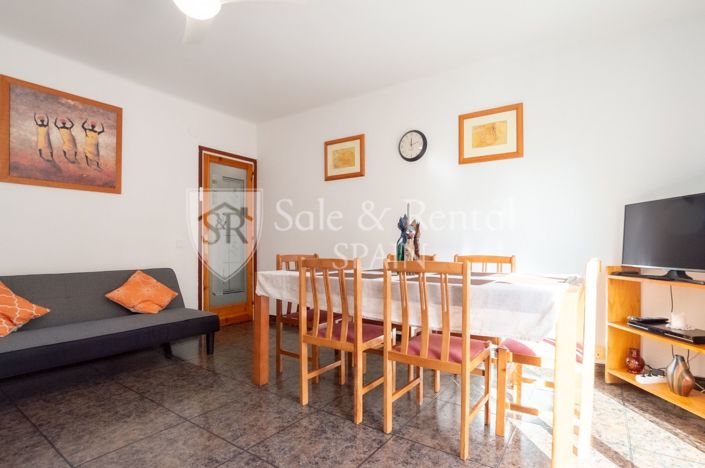 Image No.6-4 Bed Flat for sale