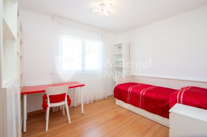 Image No.33-6 Bed Villa for sale