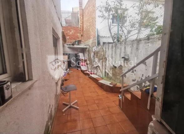 Image No.4-5 Bed Property for sale