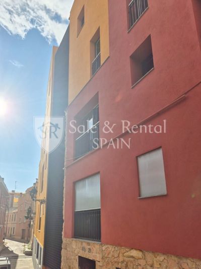 Image No.14-2 Bed Flat for sale