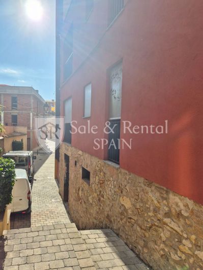 Image No.15-2 Bed Flat for sale