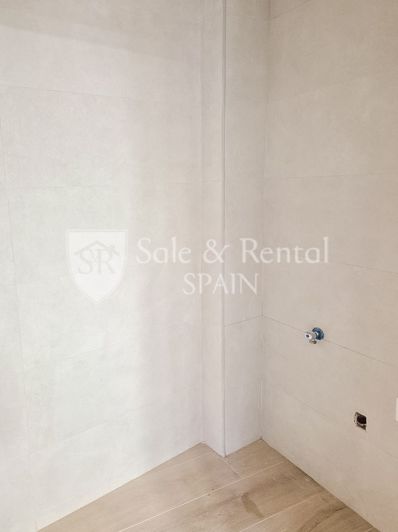 Image No.9-2 Bed Flat for sale