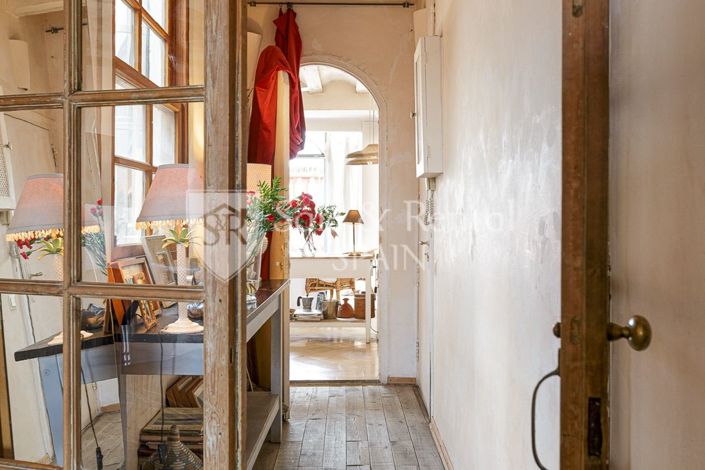 Image No.13-3 Bed Flat for sale