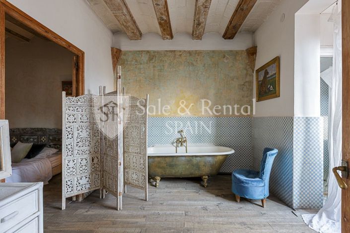 Image No.7-3 Bed Flat for sale