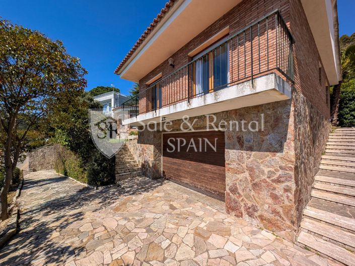 Image No.39-4 Bed Villa for sale