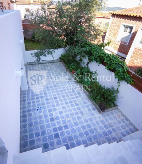 Image No.11-2 Bed Villa for sale