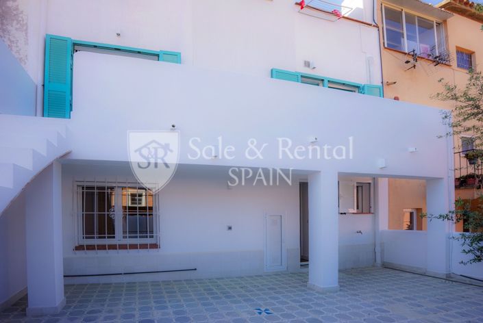 Image No.29-2 Bed Villa for sale