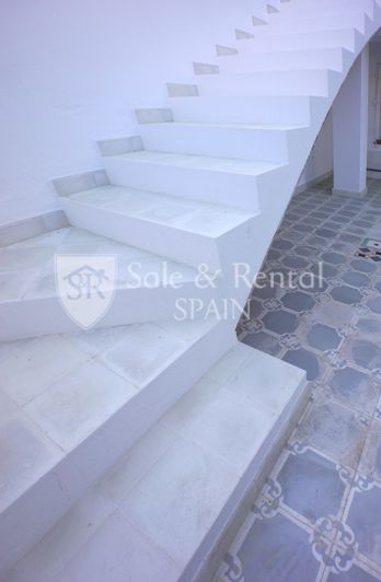 Image No.31-2 Bed Villa for sale