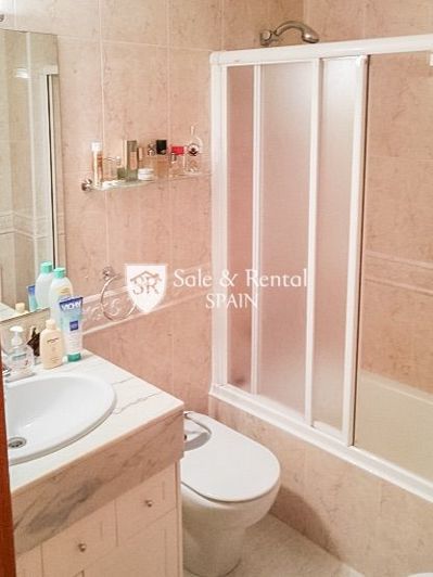 Image No.10-3 Bed Flat for sale
