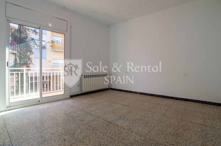 Image No.20-4 Bed Townhouse for sale