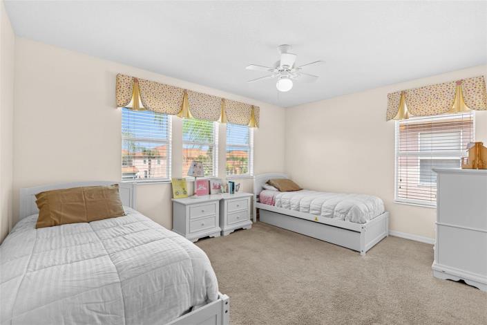 Image No.27-4 Bed Villa / Detached for sale