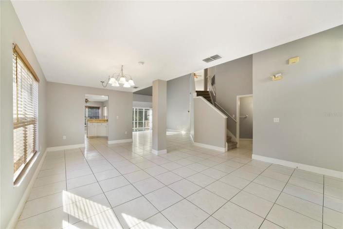 Image No.10-3 Bed Villa / Detached for sale