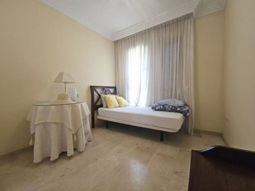 r5383825-destination-marbella-image-9