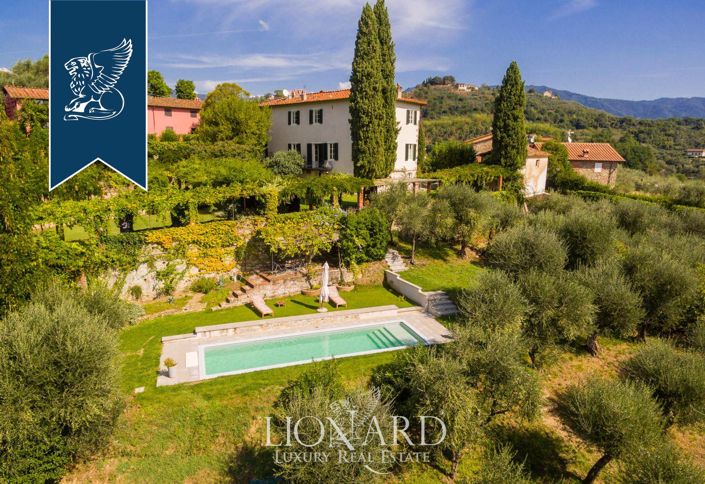 Image No.3-8 Bed Villa for sale