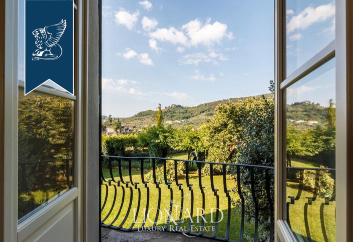 Image No.38-8 Bed Villa for sale