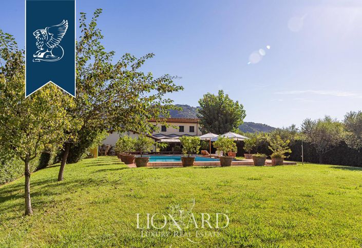 Image No.11-4 Bed Villa for sale