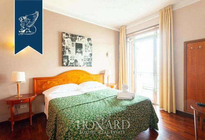 Image No.19-7 Bed Villa for sale