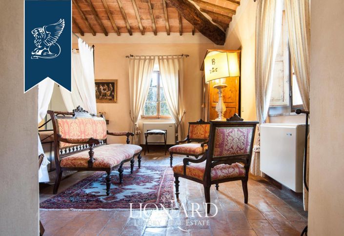 Image No.25-15 Bed Hotel for sale