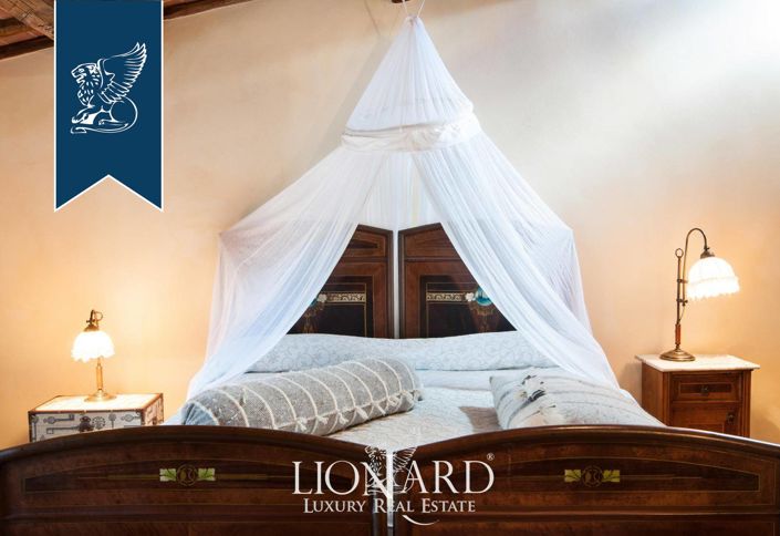 Image No.32-15 Bed Hotel for sale