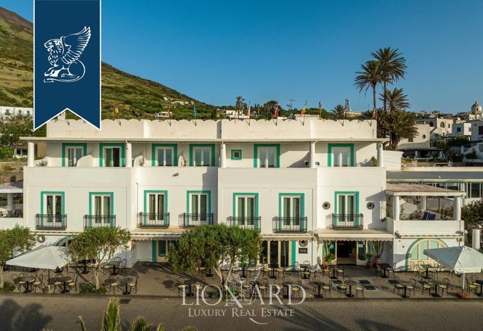 Image No.11-Un hôtel de 25 chambres à vendre à Lipari