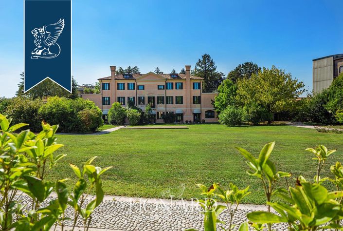 Image No.4-Villa de 8 chambres à vendre à Treviso