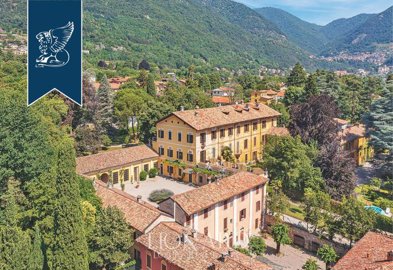 1 - Como, Villa