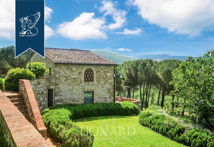 Image No.6-18 Bed Country House for sale