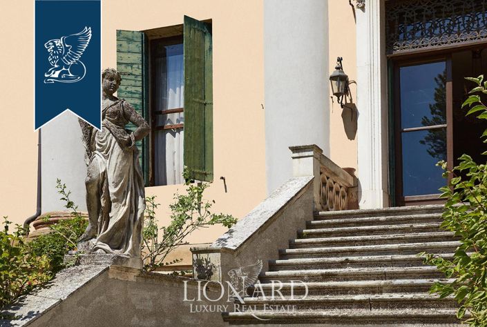 Image No.5-Villa de 4 chambres à vendre à Abano Terme