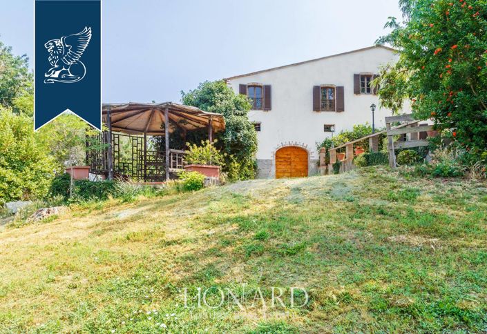 Image No.4-6 Bed Country House for sale