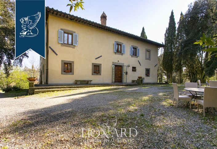 Image No.4-10 Bed Villa for sale