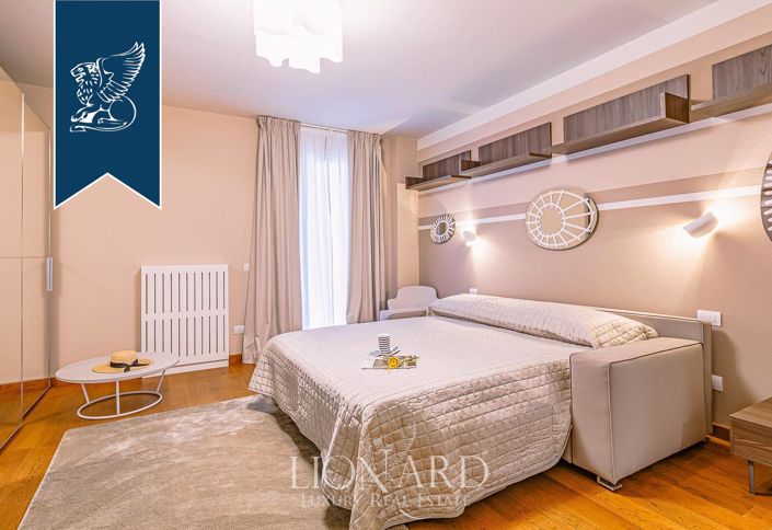 Image No.13-6 Bed Villa for sale