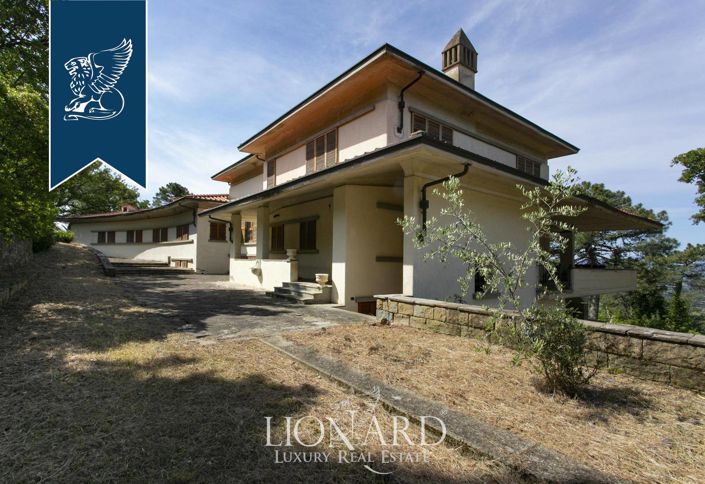 Image No.16-9 Bed Villa for sale
