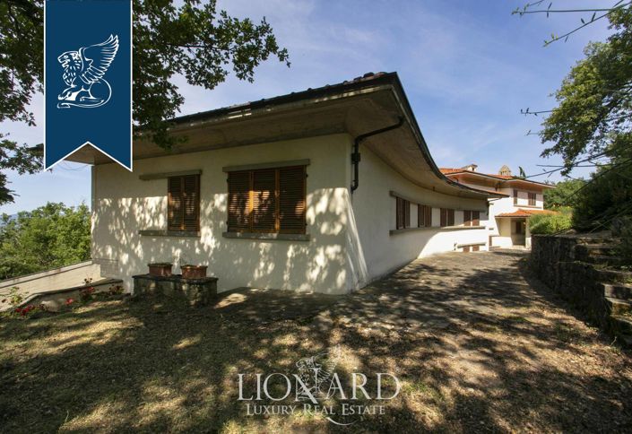 Image No.19-9 Bed Villa for sale