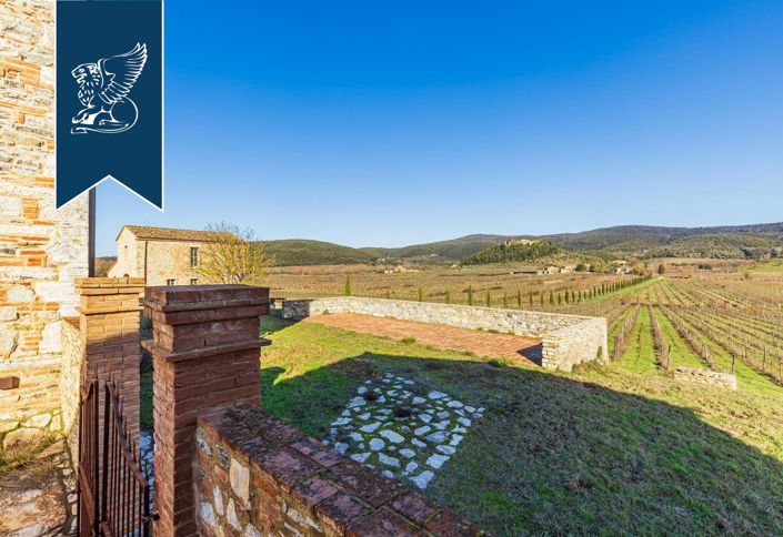 Image No.21-16 Bed Country House for sale