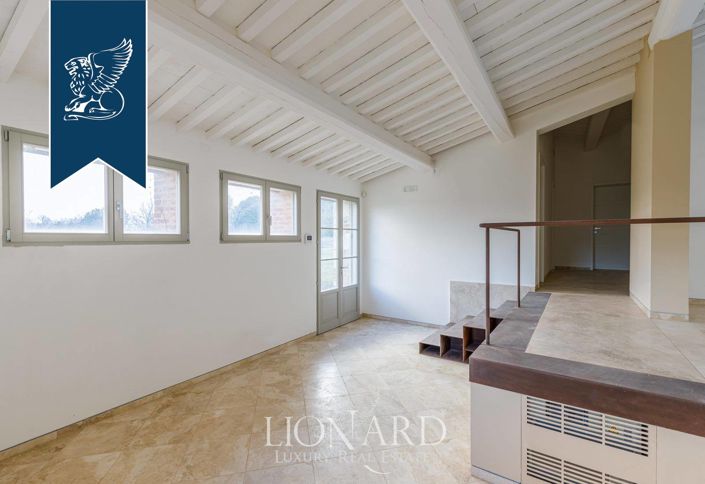 Image No.44-16 Bed Country House for sale